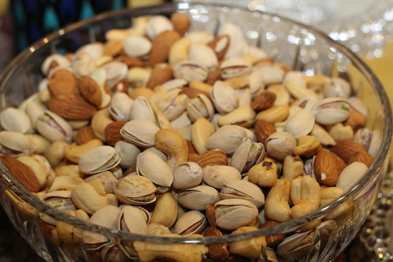 Global Nut & Dry Fruit Supplier